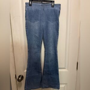 Chelsea & Violet Blue Flared Jeans High Waist